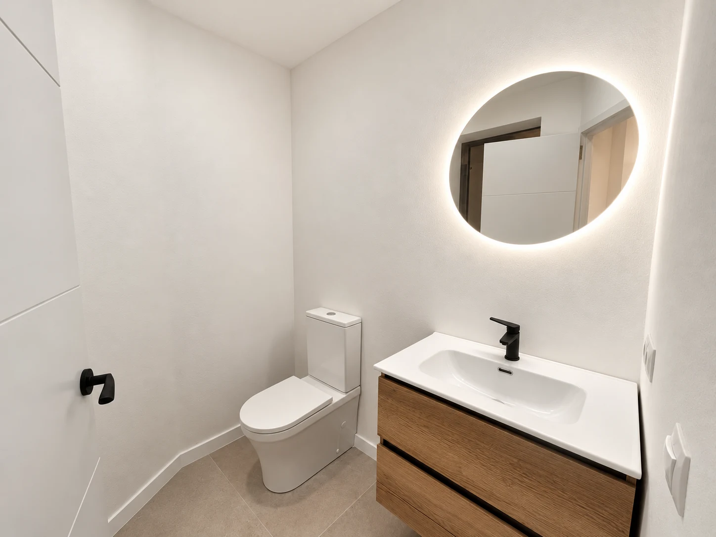 Moll Corró II · Bathroom