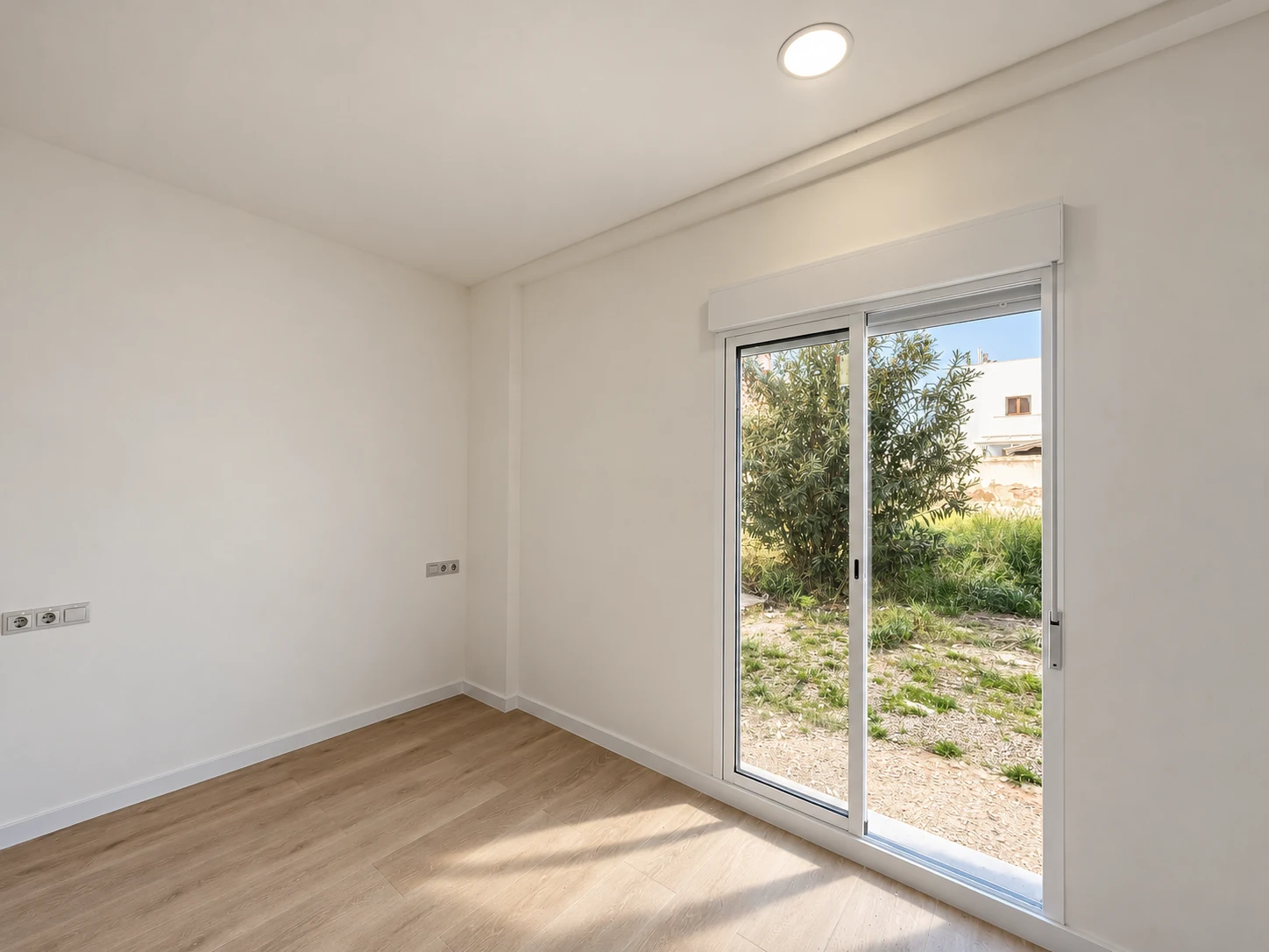 Moll Corró II · Estança oberta al pati